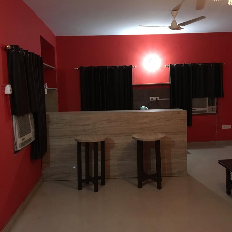 Mykonos Guest House And Spa ニューデリー エクステリア 写真